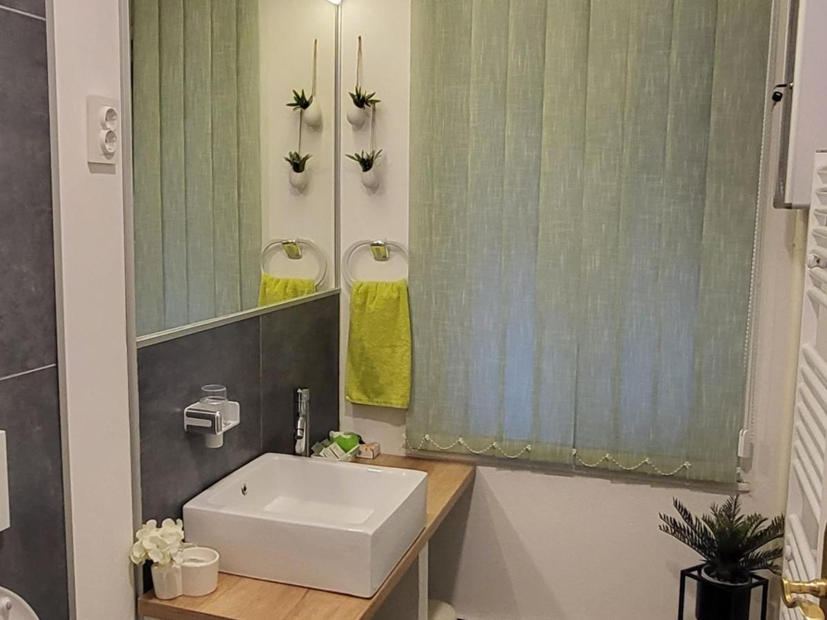 Rooms Bauman Осиек Экстерьер фото
